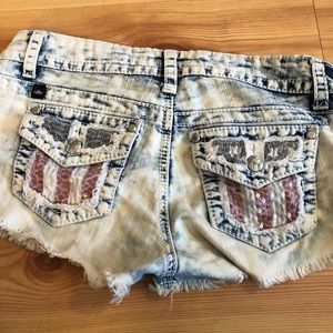 America shorts